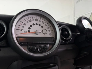 Хетчбэк MINI Cooper 2012 года, 1099000 рублей, Красноярск