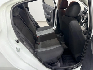 Седан Kia Rio 2018 года, 997000 рублей, Красноярск