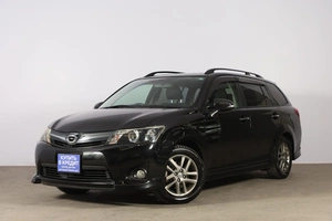 Универсал Toyota Corolla Fielder 2014 года, 1439000 рублей, Новосибирск