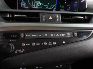 Седан Lexus ES 2020 года, 4249000 рублей, Ростов-на-Дону