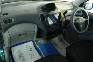 Минивэн Toyota Funcargo 2000 года, 469000 рублей, Омск