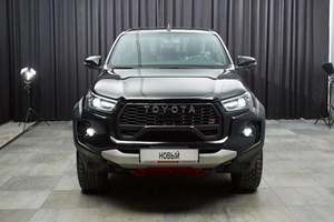 Пикап Toyota Hilux 2025 года, 7549000 рублей, Красноярск