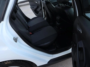 Универсал Ford Focus 2012 года, 780000 рублей, Железногорск