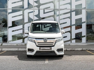 Минивэн Honda Stepwgn Spada 2018 года, 2200000 рублей, Краснодар