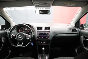 Седан Volkswagen Polo 2019 года, 1095000 рублей, Курск