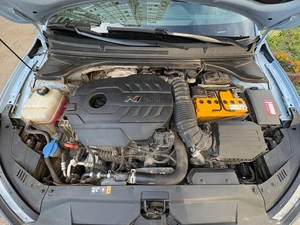 Хетчбэк Hyundai Veloster 2020 года, 3300000 рублей, Красноярск