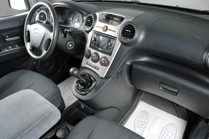 Минивэн Kia Carens 2009 года, 729000 рублей, Тюмень