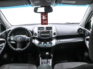 Внедорожник Toyota RAV4 2011 года, 1750000 рублей, Красноярск