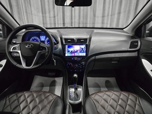 Хетчбэк Hyundai Solaris 2013 года, 899000 рублей, Красноярск