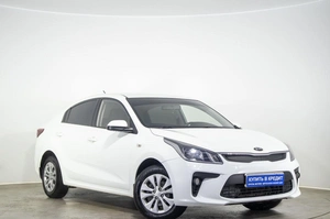 Седан Kia Rio 2018 года, 1129000 рублей, Оренбург