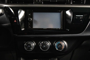 Седан Toyota Corolla 2014 года, 1099000 рублей, Сургут