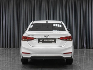 Седан Hyundai Solaris 2019 года, 1229000 рублей, Тюмень
