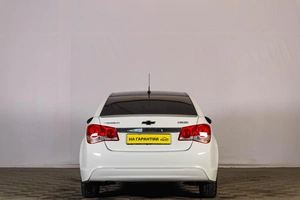 Седан Chevrolet Cruze 2014 года, 949000 рублей, Тюмень