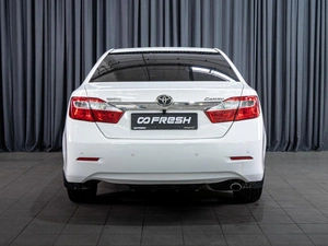 Седан Toyota Camry 2012 года, 1570000 рублей, Волгоград