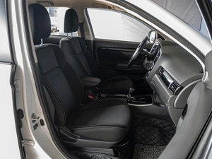 Внедорожник Mitsubishi Outlander 2019 года, 1755000 рублей, Краснодар