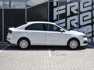 Лифтбек Skoda Rapid 2021 года, 1680000 рублей, Краснодар