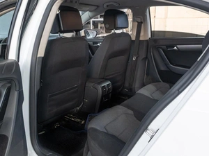 Седан Volkswagen Passat 2012 года, 1190000 рублей, Краснодар