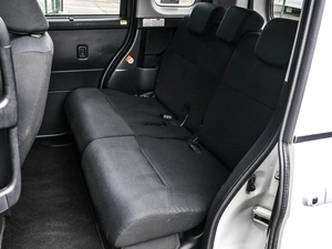 Минивэн Toyota Roomy 2018 года, 1109000 рублей, Кирилловка