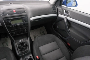 Лифтбек Skoda Octavia 2008 года, 529000 рублей, Красноярск