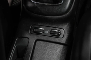 Седан Toyota Avensis 2006 года, 639000 рублей, Новокузнецк