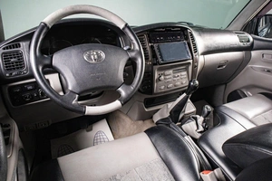 Внедорожник Toyota Land Cruiser 2007 года, 2089000 рублей, Сургут
