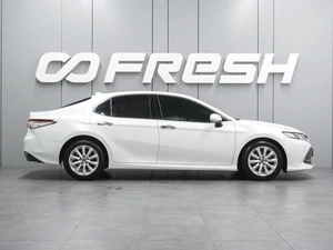 Седан Toyota Camry 2019 года, 2650000 рублей, Воронеж