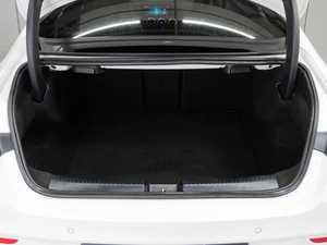 Седан Mercedes-benz CLA-класс 2021 года, 2555000 рублей, Тюмень