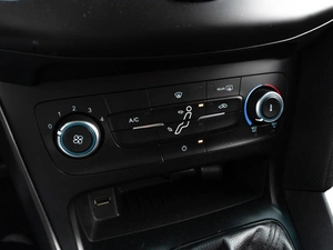 Хетчбэк Ford Focus 2018 года, 979000 рублей, Саратов
