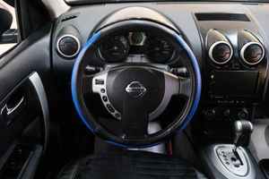 Внедорожник Nissan Qashqai 2007 года, 1099000 рублей, Омск