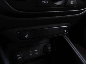 Седан Hyundai Solaris 2018 года, 1269000 рублей, Волгоград