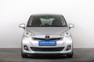 Хетчбэк Toyota Ractis 2015 года, 999000 рублей, Томск