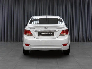 Седан Hyundai Solaris 2011 года, 769000 рублей, Тюмень
