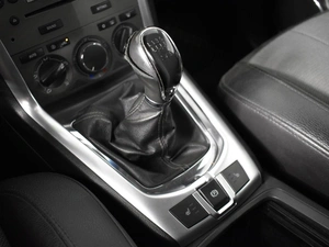 Внедорожник Opel Antara 2013 года, 846200 рублей, Казань