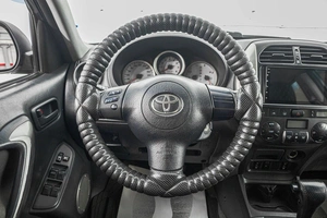 Внедорожник Toyota RAV4 2004 года, 789000 рублей, Барнаул