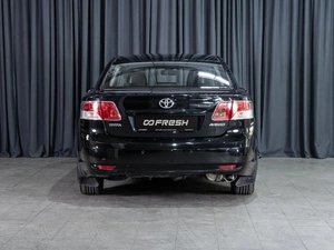 Седан Toyota Avensis 2010 года, 980000 рублей, Волгоград