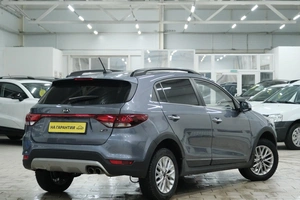 Хетчбэк Kia Rio X-Line 2019 года, 1699000 рублей, Омск