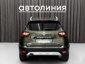 Внедорожник Renault Kaptur 2017 года, 1480000 рублей, Красноярск