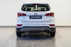 Внедорожник Hyundai Santa Fe 2017 года, 2319000 рублей, Саратов