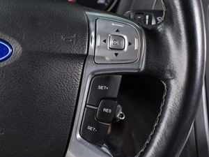 Седан Ford Mondeo 2013 года, 1119000 рублей, Воронеж