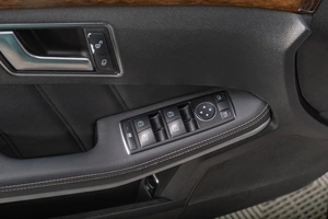 Седан Mercedes-benz E-класс 2012 года, 1839000 рублей, Томск