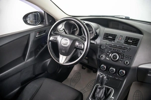 Седан Mazda 3 2011 года, 819000 рублей, Пермь