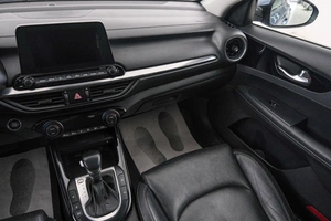 Седан Kia Cerato 2018 года, 1649000 рублей, Красноярск