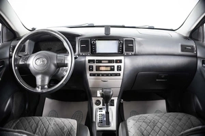 Седан Toyota Corolla 2005 года, 619000 рублей, Пермь