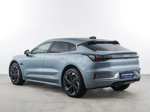 Лифтбек Zeekr 001 2021 года, 3909050 рублей, Москва