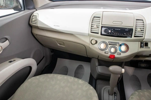 Хетчбэк Nissan March 2005 года, 399000 рублей, Барнаул
