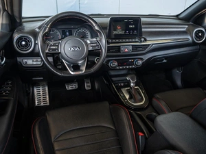 Хетчбэк Kia K3 2019 года, 2180000 рублей, Краснодар