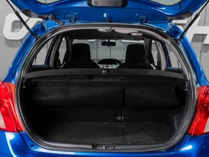 Хетчбэк Toyota Yaris 2008 года, 720000 рублей, Тюмень