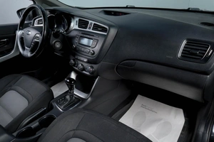 Хетчбэк Kia Ceed 2014 года, 1139000 рублей, Челябинск