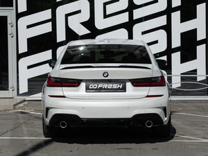 Седан BMW 3 серия 2019 года, 3130000 рублей, Волгоград