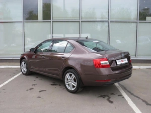 Хэтчбек Skoda Octavia 2018 года, 1690000 рублей, Брянск